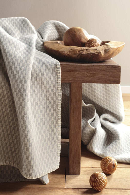 Biederlack Wohndecke aus 100% Merinowolle Silver 150x200
