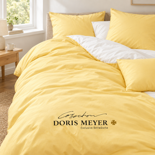 Gelb-weiße Doris Meyer Wendebettwäsche in einem gemütlichen Schlafzimmer
