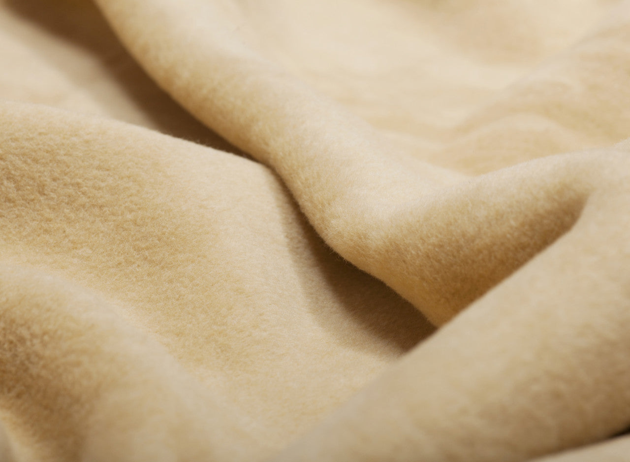 Biederlack Wohn- und Kuscheldecke beige "Cotton Sense"  150x200 cm